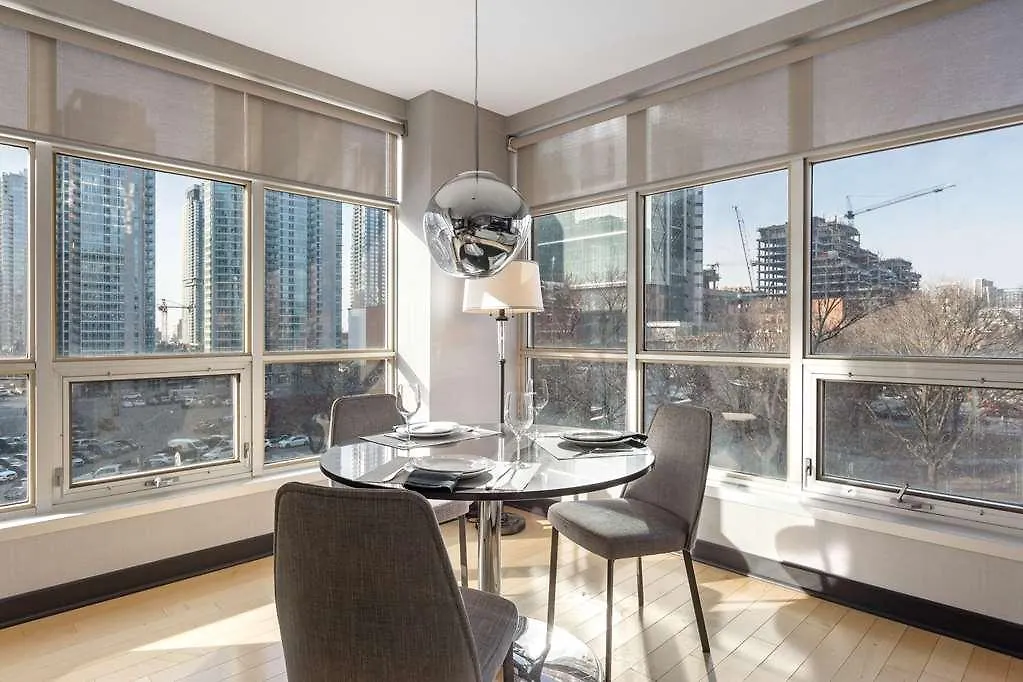 Soho Residences Toronto 4*,  Canada