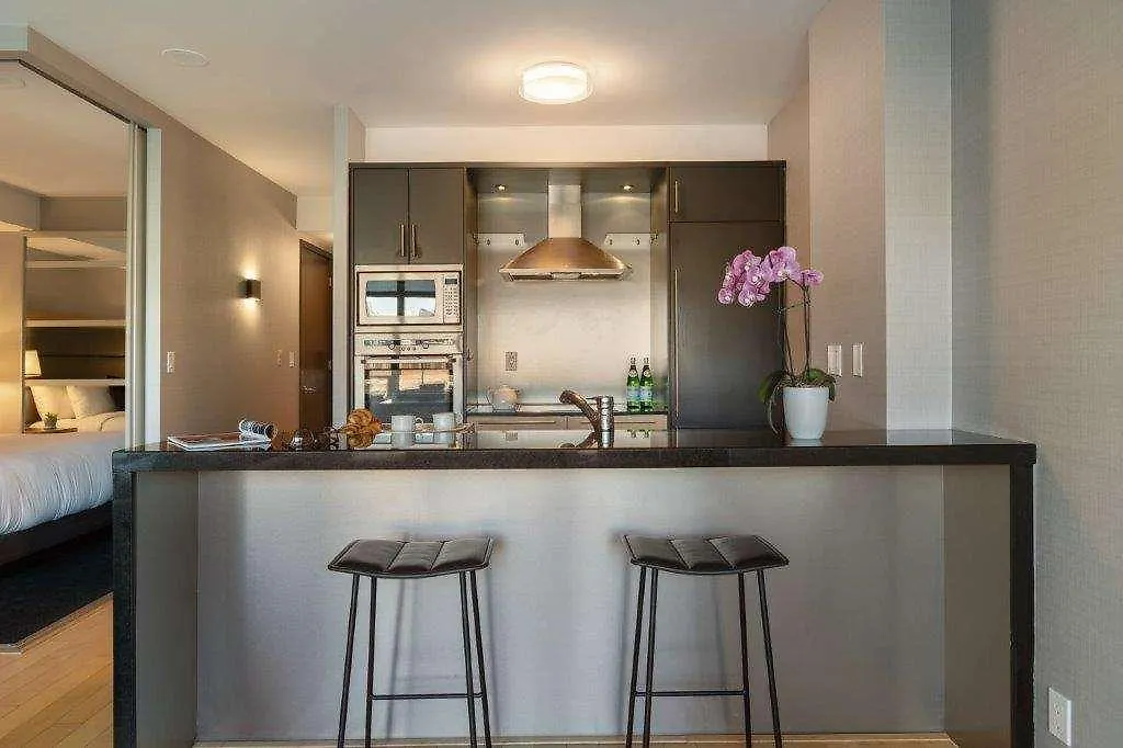 Soho Residences Toronto 4*,
